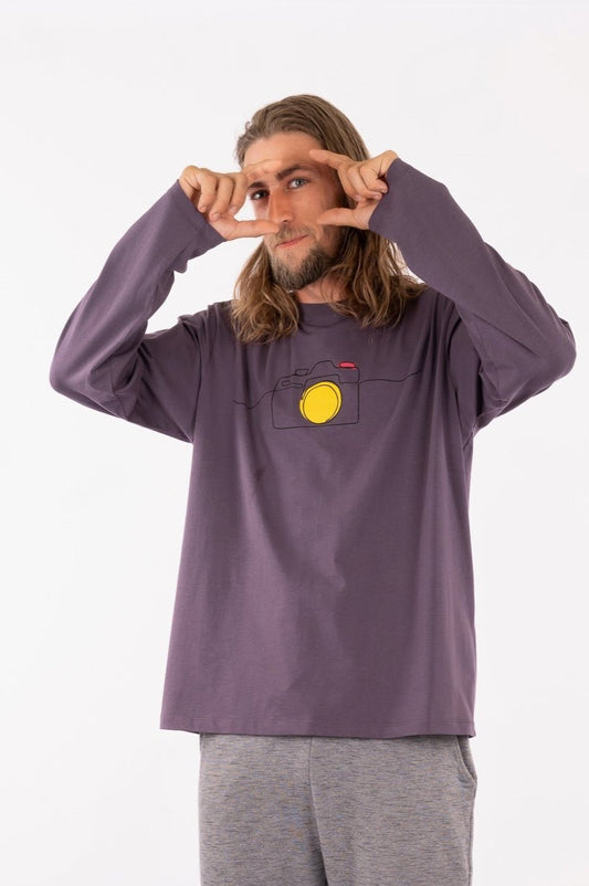 61_WEO_Long Sleeve T-shirt -Greystone (Camera print)