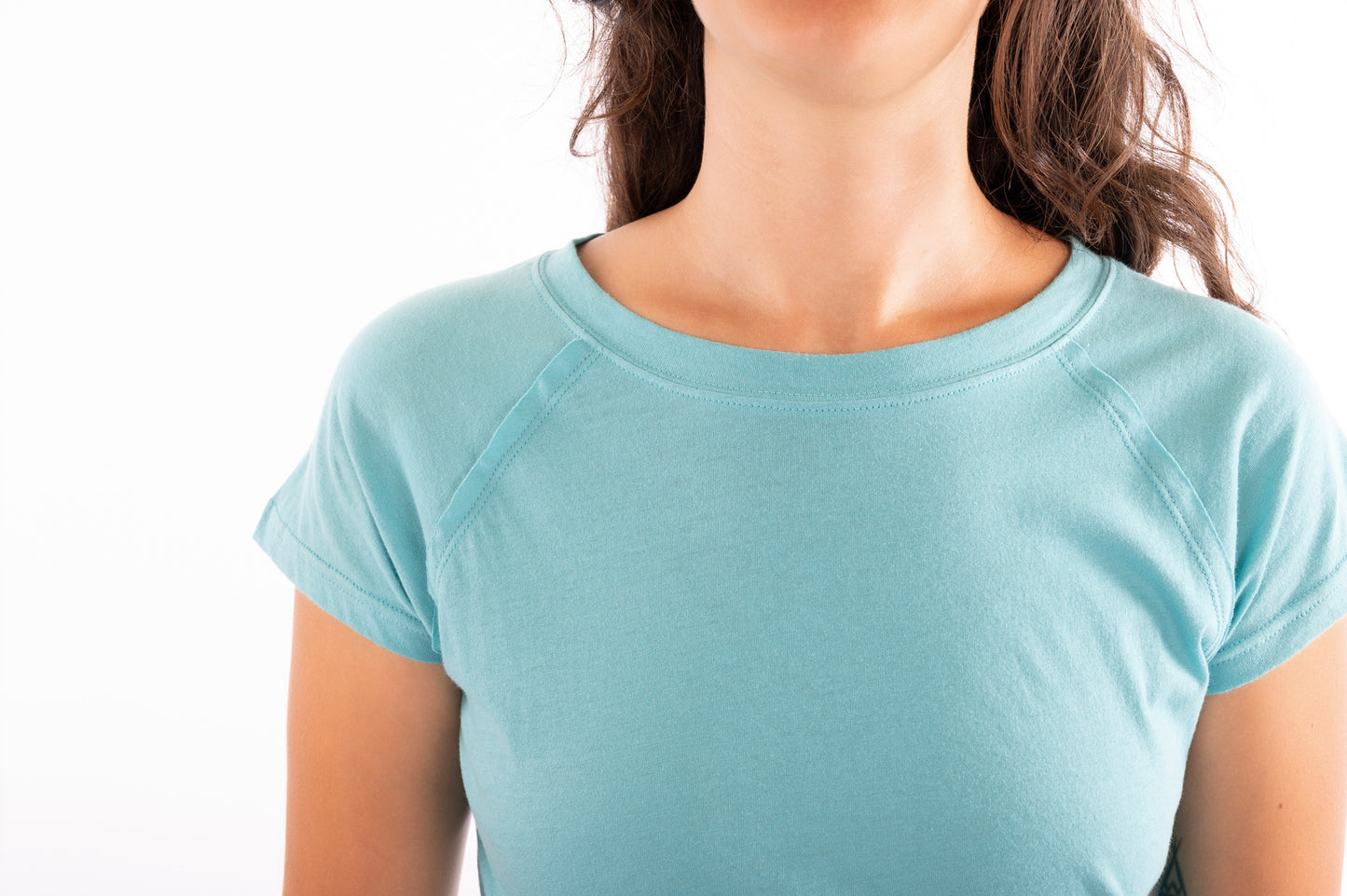 YB-18 - IKOBI : T-shirt en maille à manches raglan