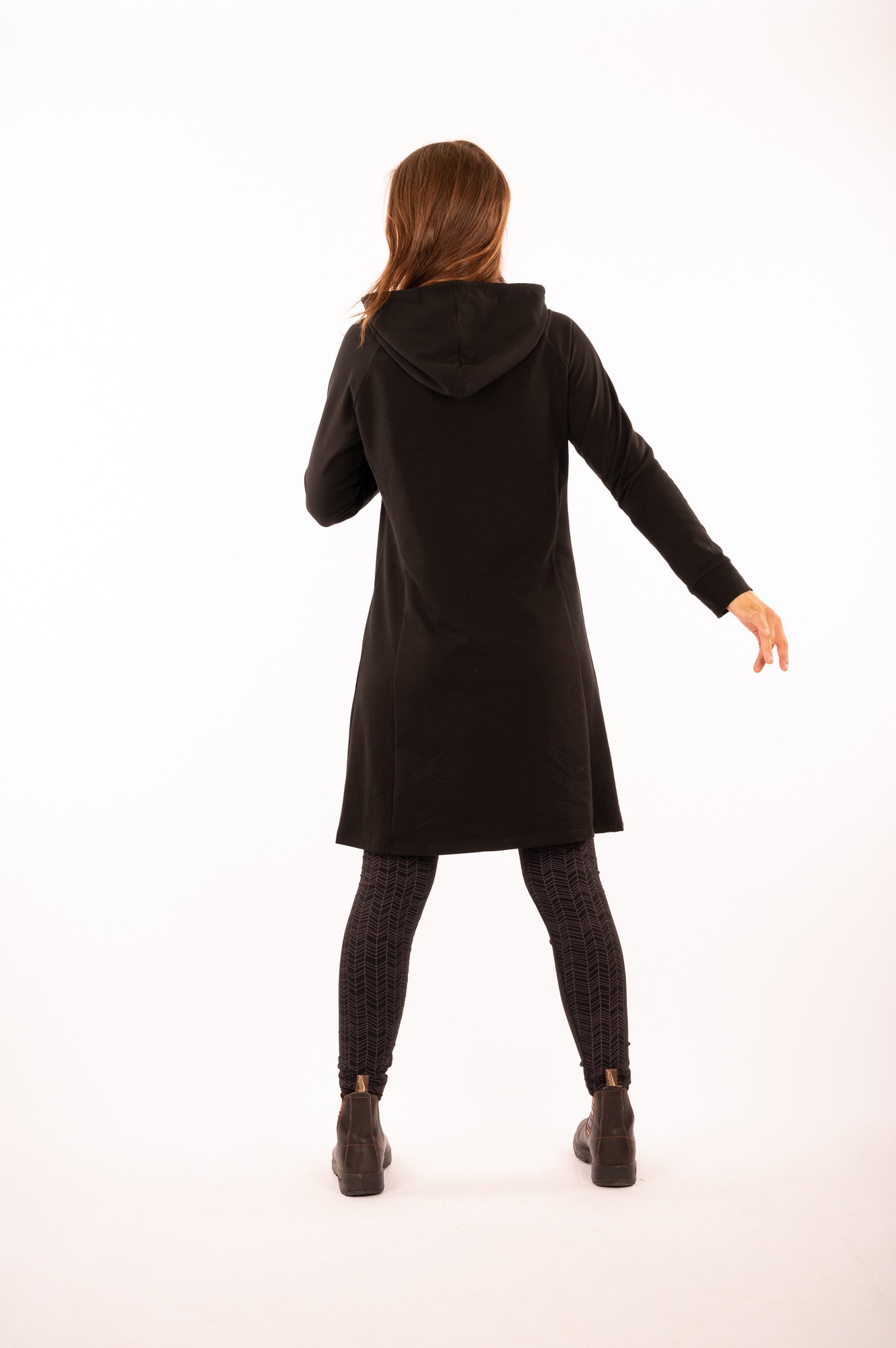 04_WISE_Hoodie Dress