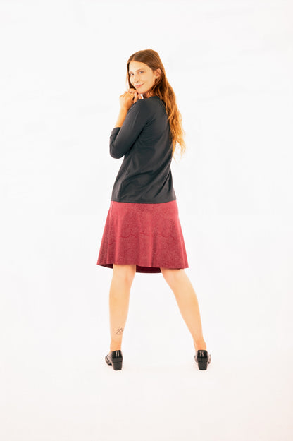 24_WHO_A-Line Skirt