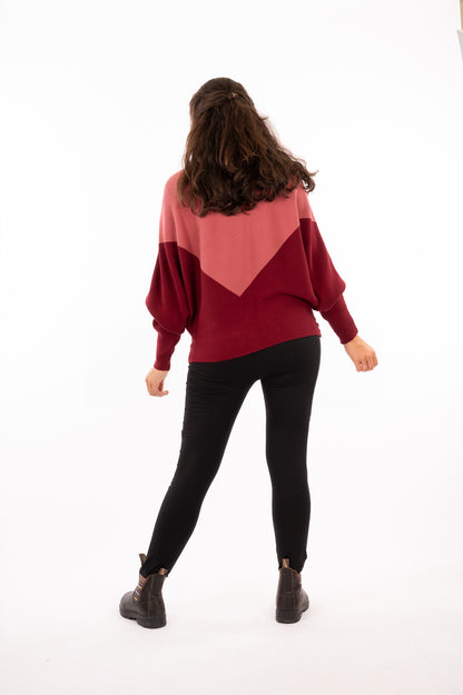 02_Organic Bat Sleeves Knit Triangle Sweater