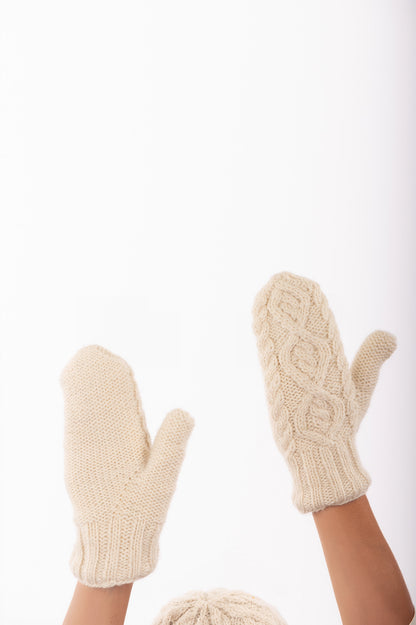 99 YAF25-04M - 100% Wool Handmade Mittens with Torsado