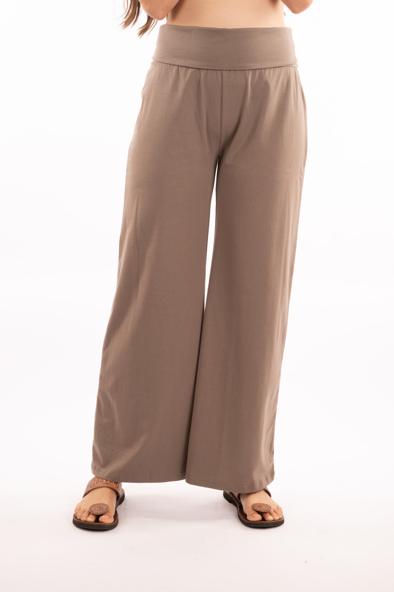 YB-39 - KAMALA - Camala Pants