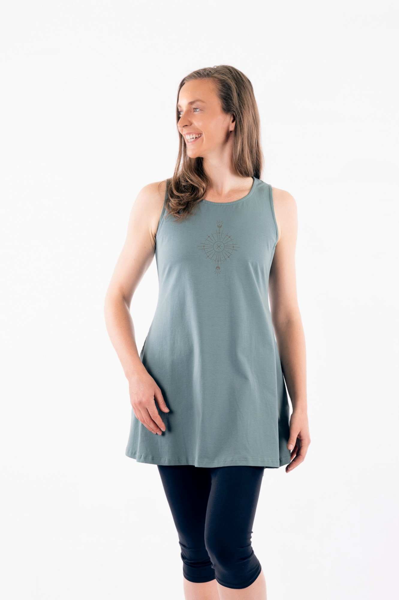 13-ISAB : Tunique évasée simple en coton biologique