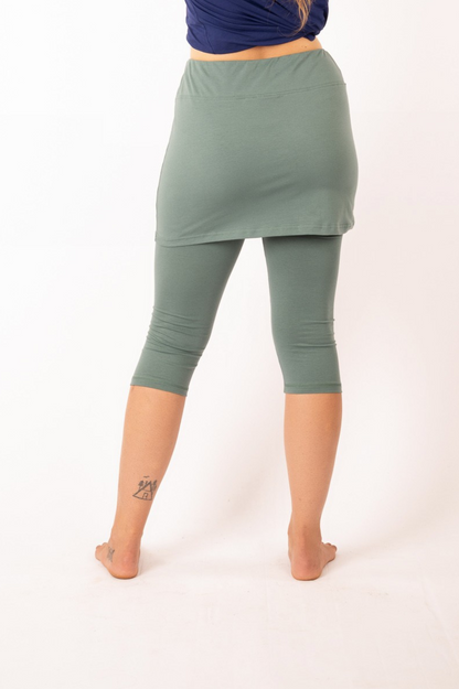23_IVIO: Organic Cotton Short Skirt Plain