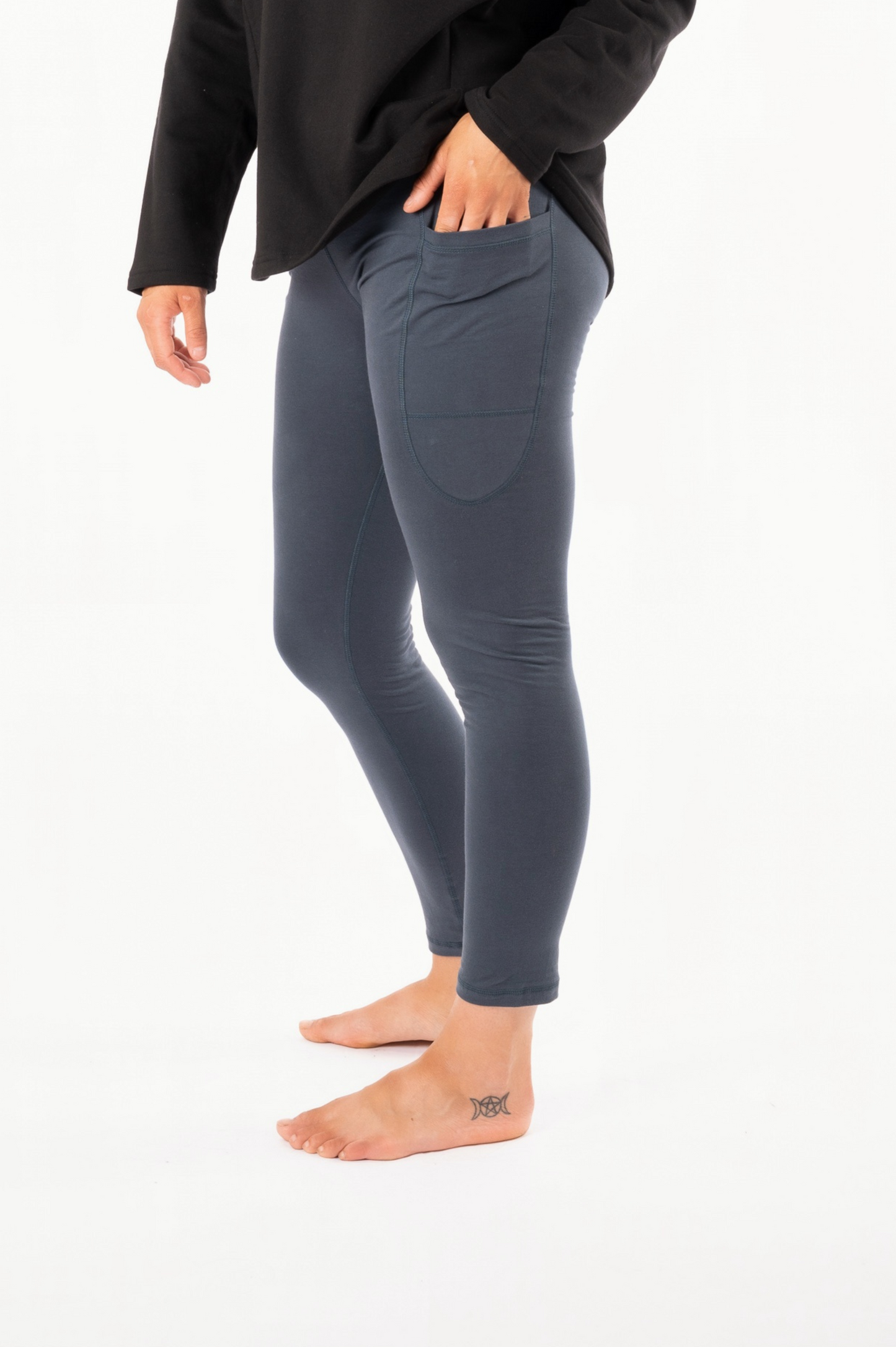YB-12 - POKA – Organic Cotton Long Legging with pockets