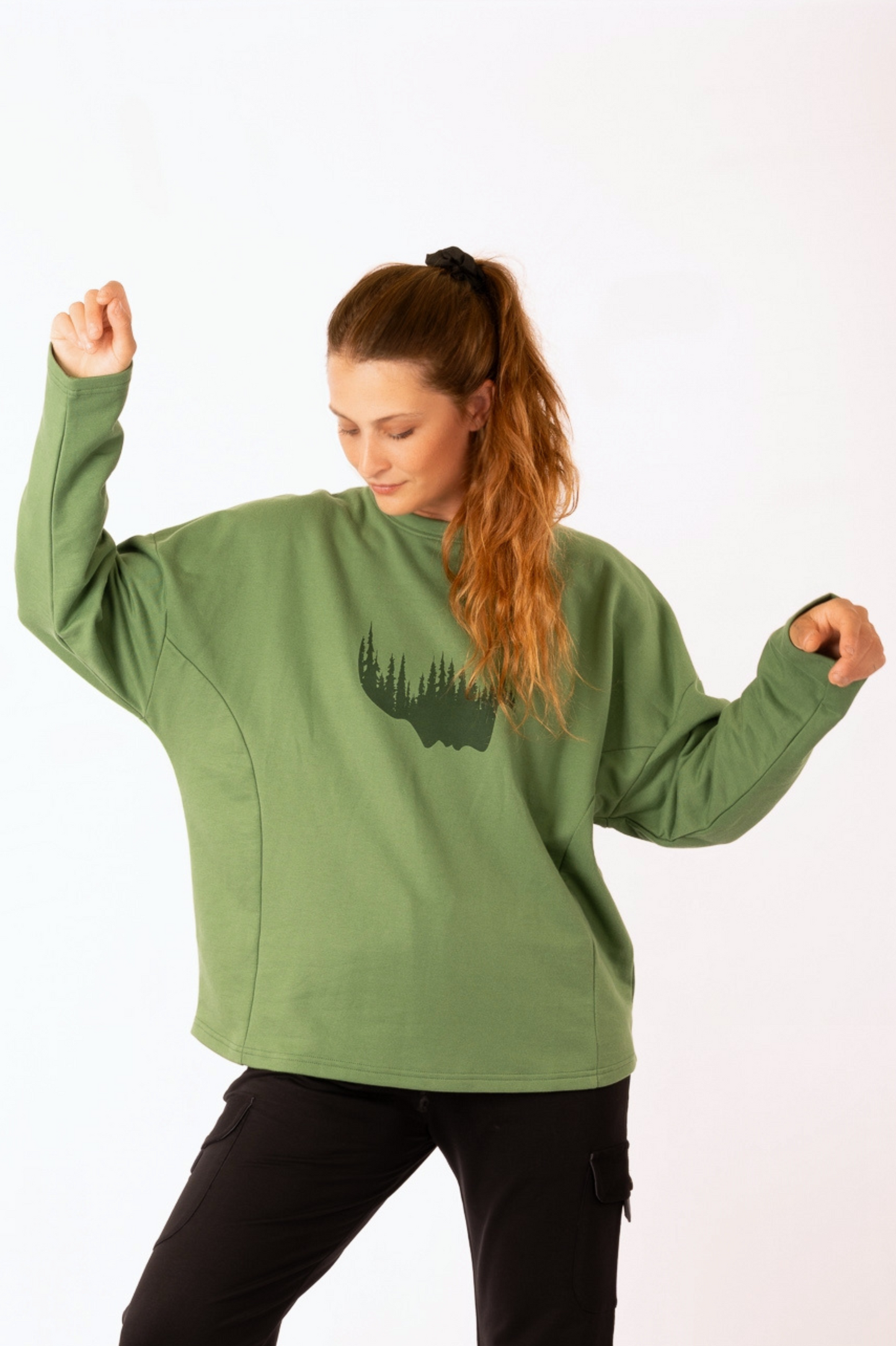 YB-04 - SHANTA – Organic Cotton OCF Sweater with Print