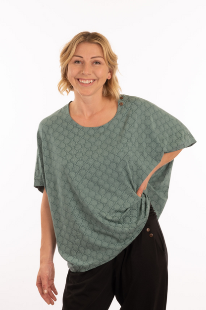 T1V-22 – KATIA — Organic Cotton Very Loose Style Top