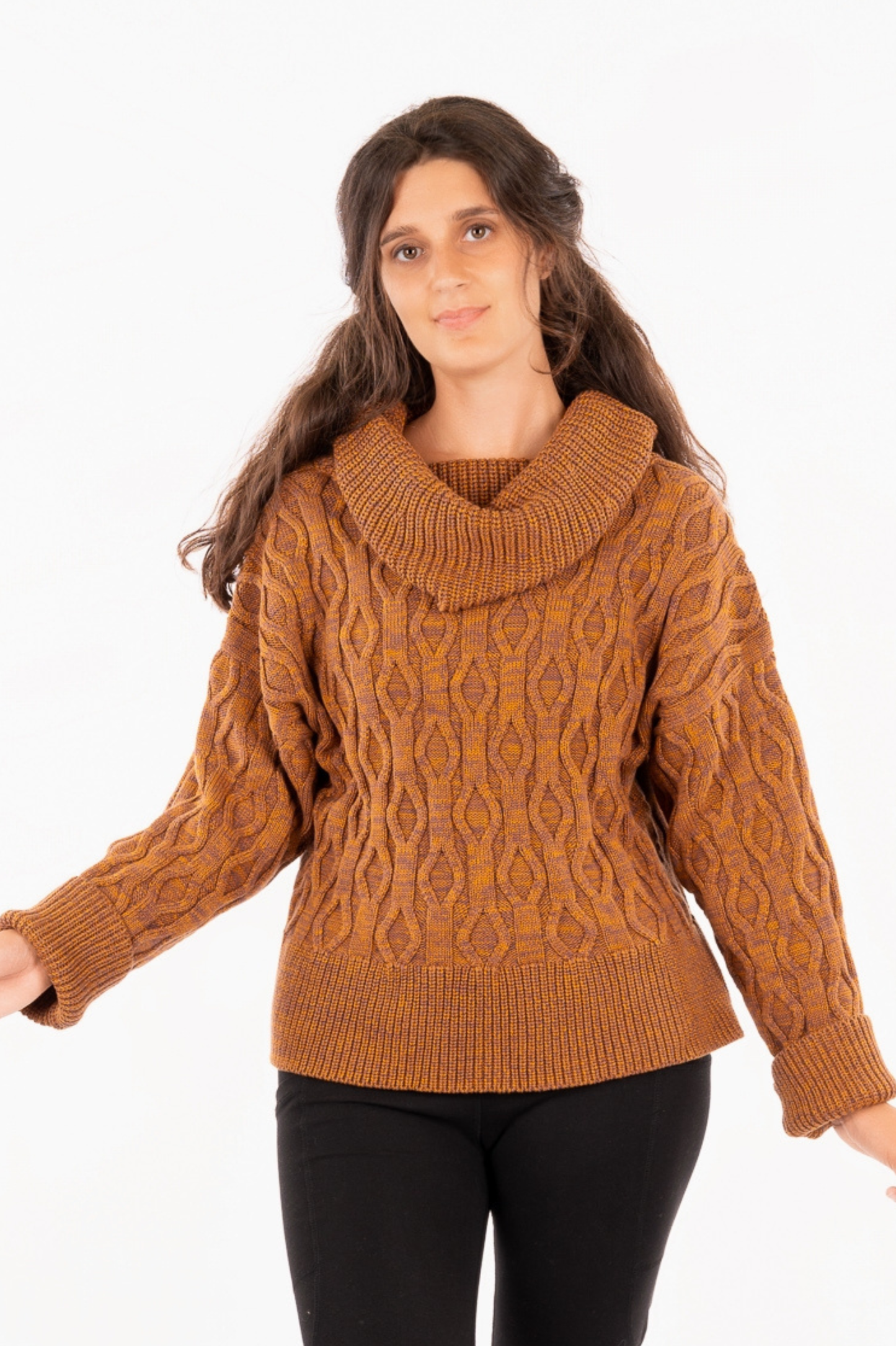 TKF25-01_TADA - Organic Cotton - Torsado Knit Sweater (Two-tone)