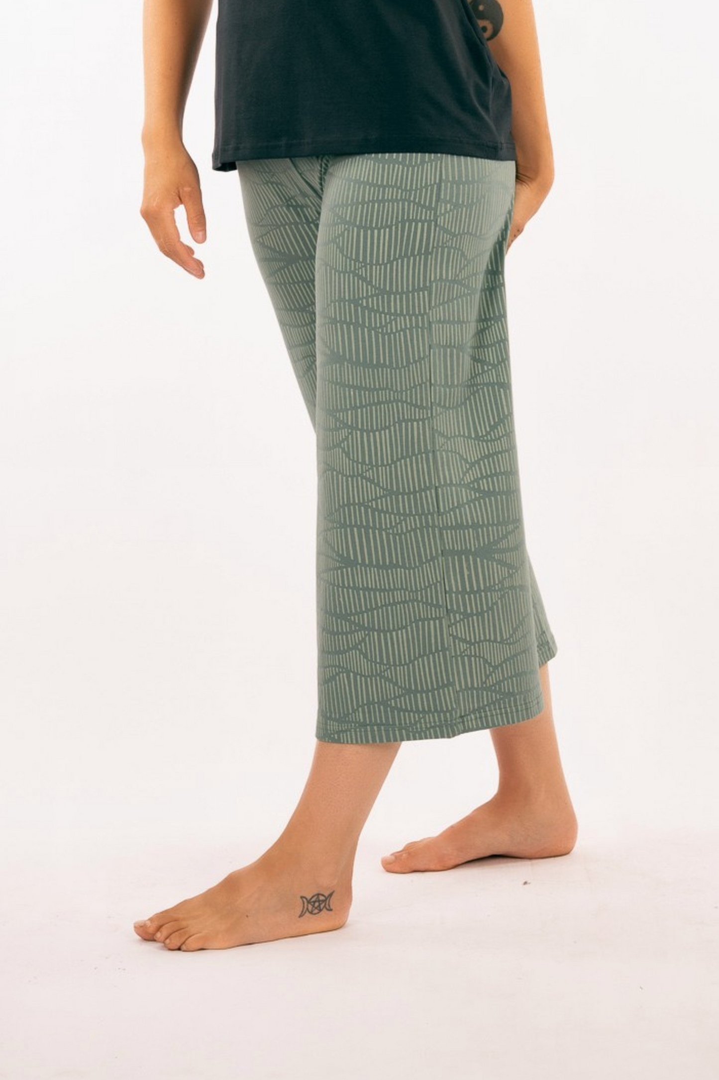 YB-13L - KAMA: Organic Cotton KAMA 3/4 Camala pants