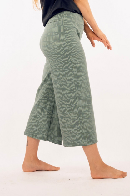 YB-13L - KAMA: Organic Cotton KAMA 3/4 Camala pants