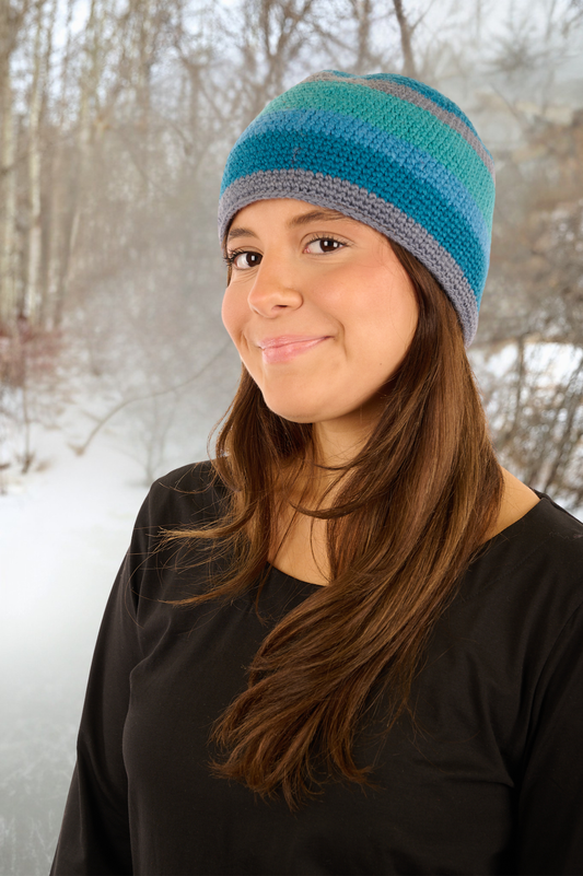 96 YAF25-01 - 100% Wool Handmade Crocheted Hat