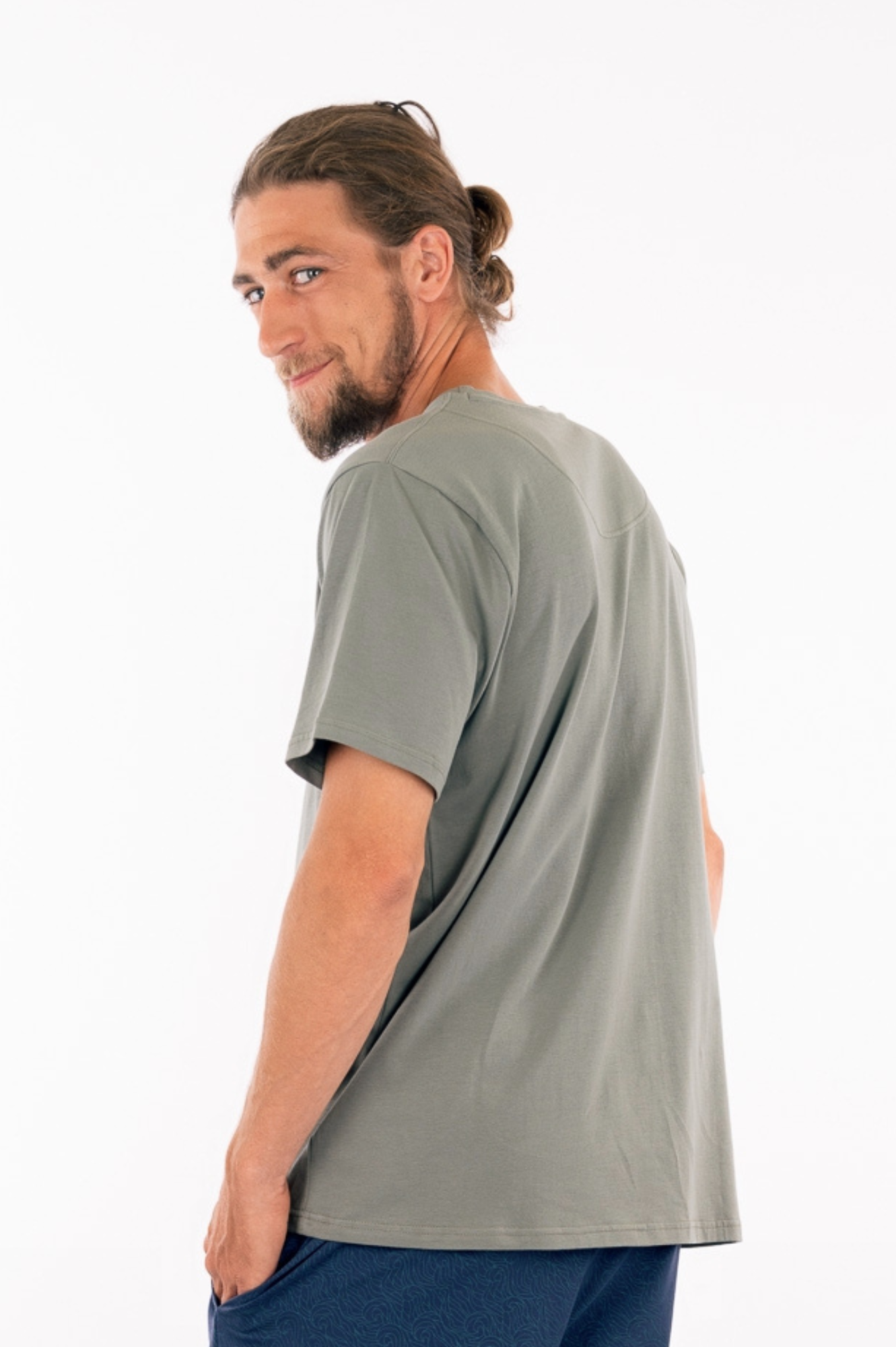 YB-61B - TOM BEAR - Organic Cotton Basic T-shirt; Hello Bear