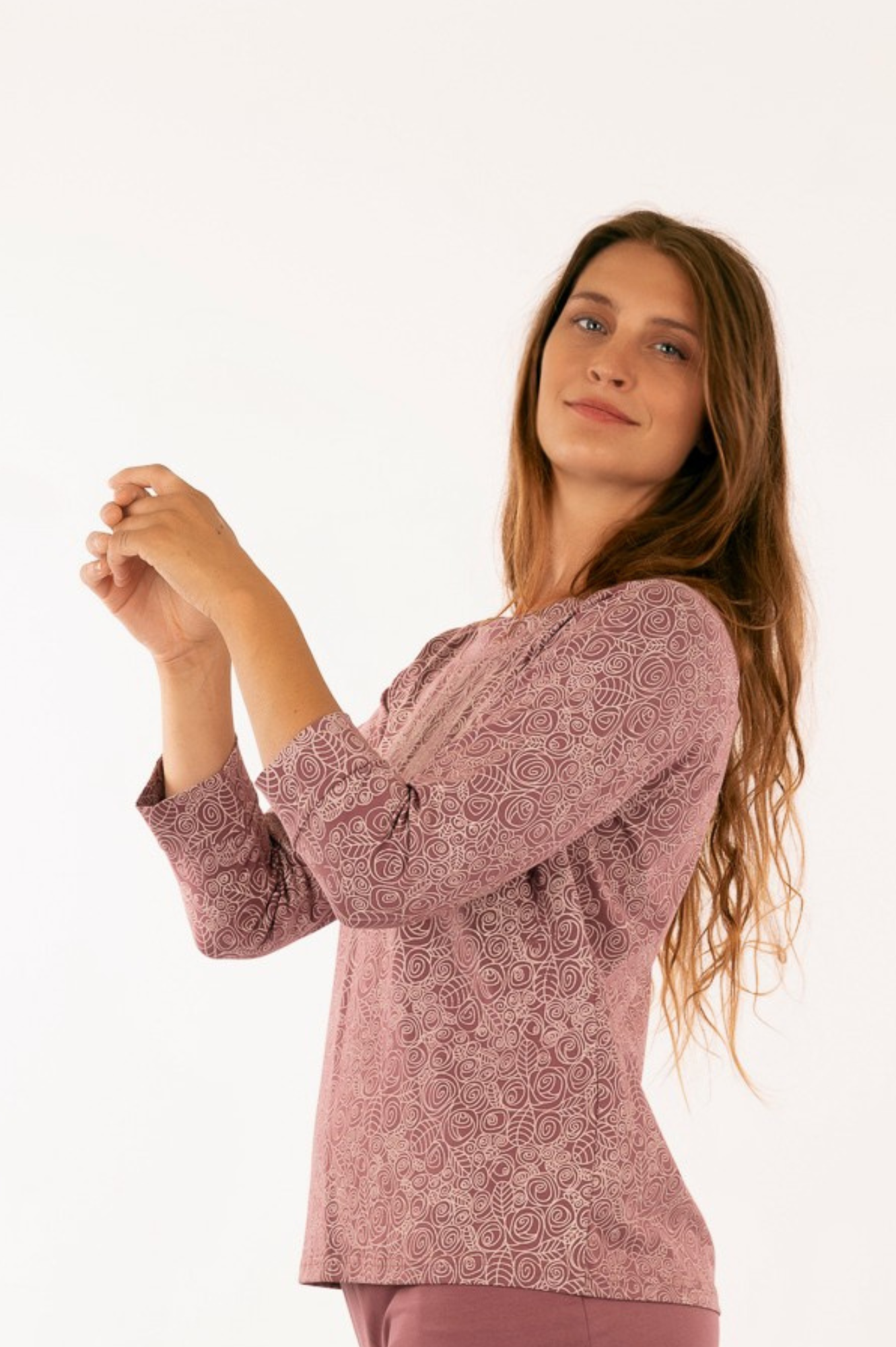 YB-09 - GIGI : T-shirt à manches raglan en coton biologique (avec imprimé)
