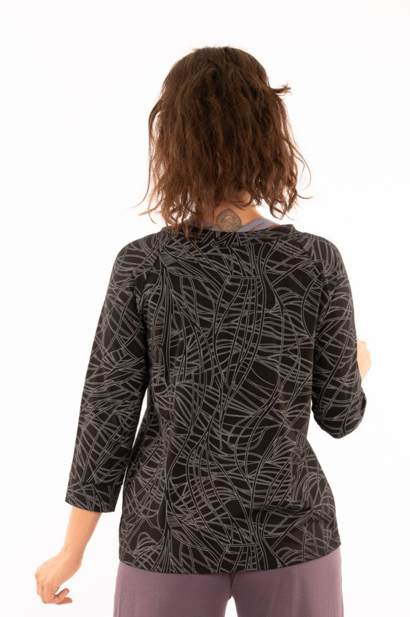 YB-09 - GIGI : T-shirt à manches raglan en coton biologique (avec imprimé)