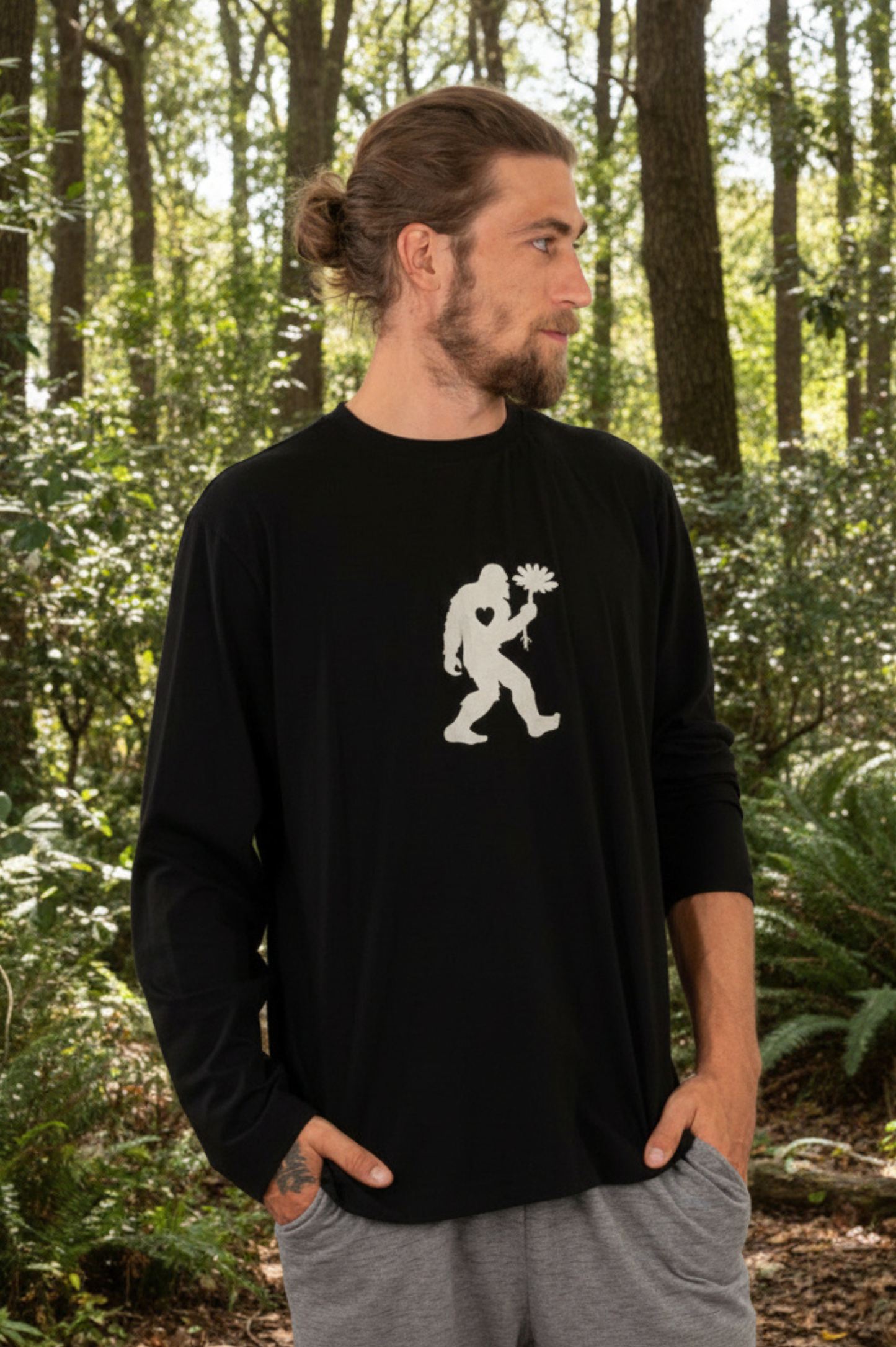 YB-62 - THOMAS: Organic Cotton Long Sleeve T-shirt - Yeti Flower print