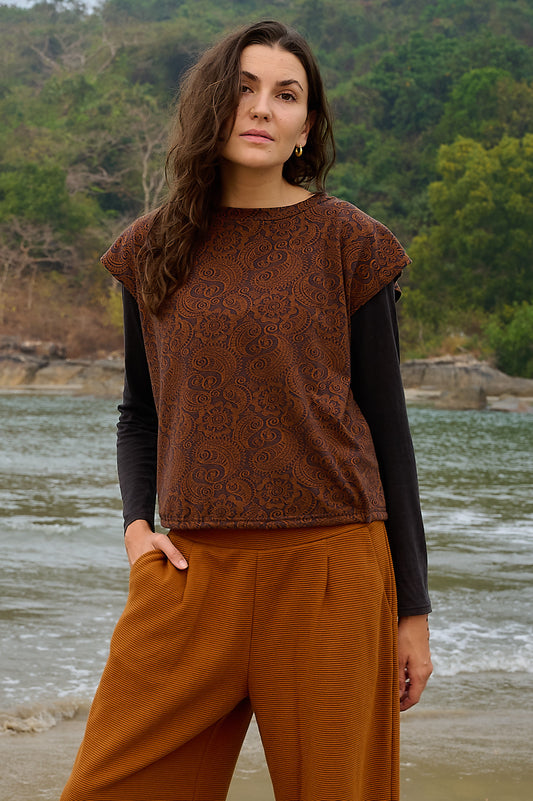 TF25-29A - ZOA: Organic Cotton Over Vest - Jacquard