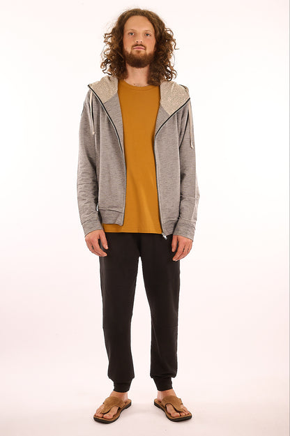 02_Men's Zipped Hoodie